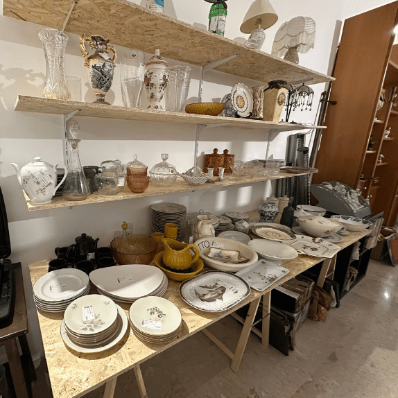 Mercatino Lecce 28 vassoi e vasi